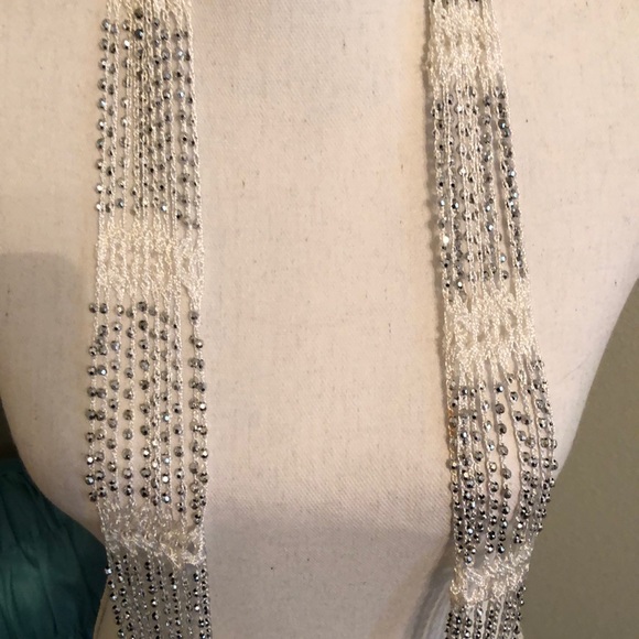 Beaded scarf - Picture 2 of 3